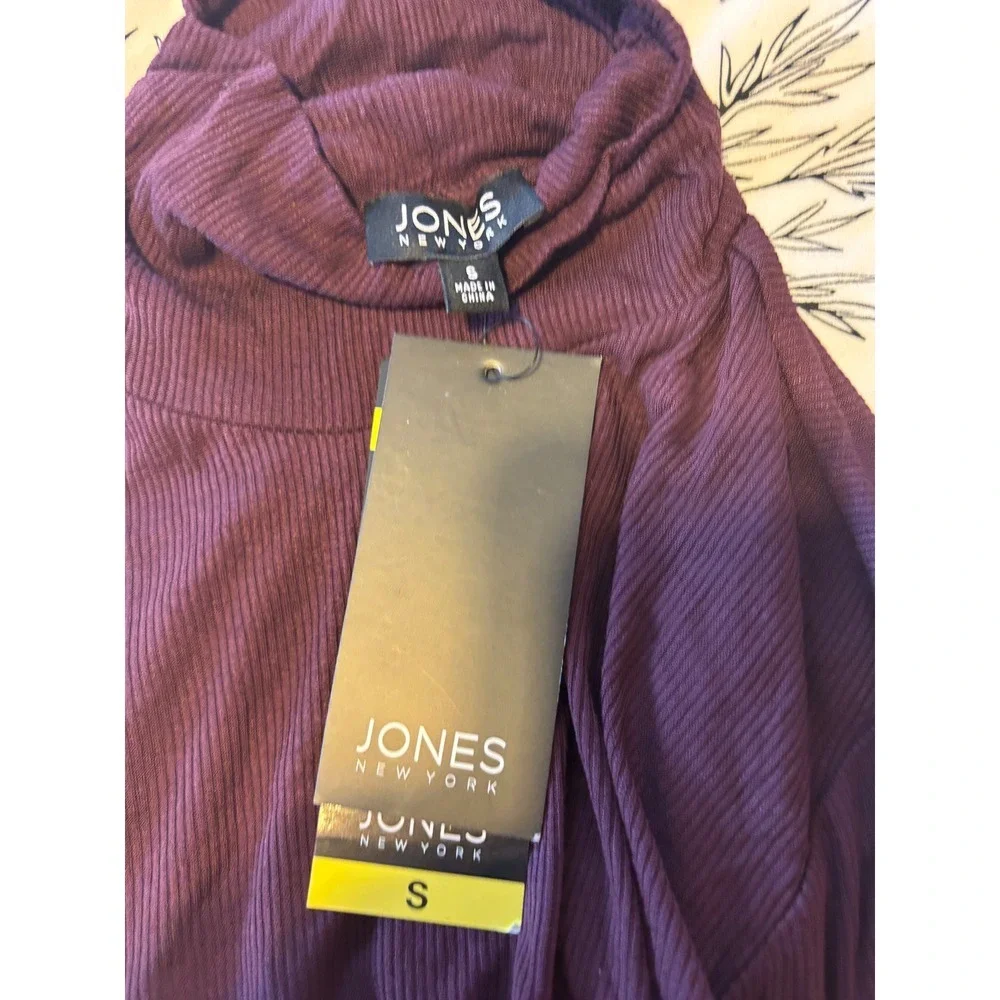Jones New York Womens Ribbed Turtleneck Top Long Sleeve Burgundy Plum Small NWT